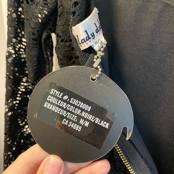 Short little black lace dress. Size medium. Lady Dutch. NWT - Picture 9 of 9